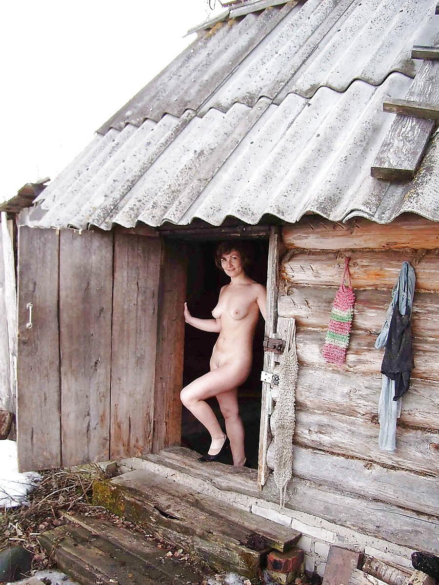 Голые телки в бане частное