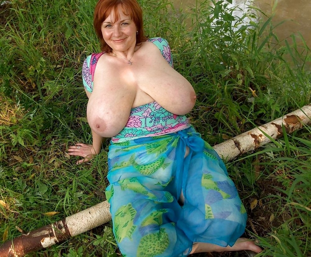 Пожилые женщины с большими сиськами