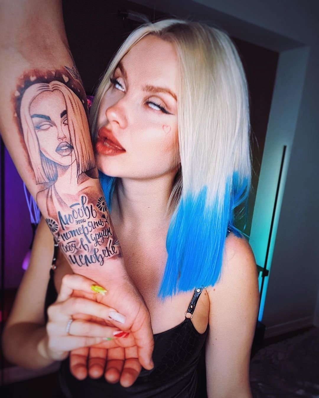 Русская порноактриса Dasha
