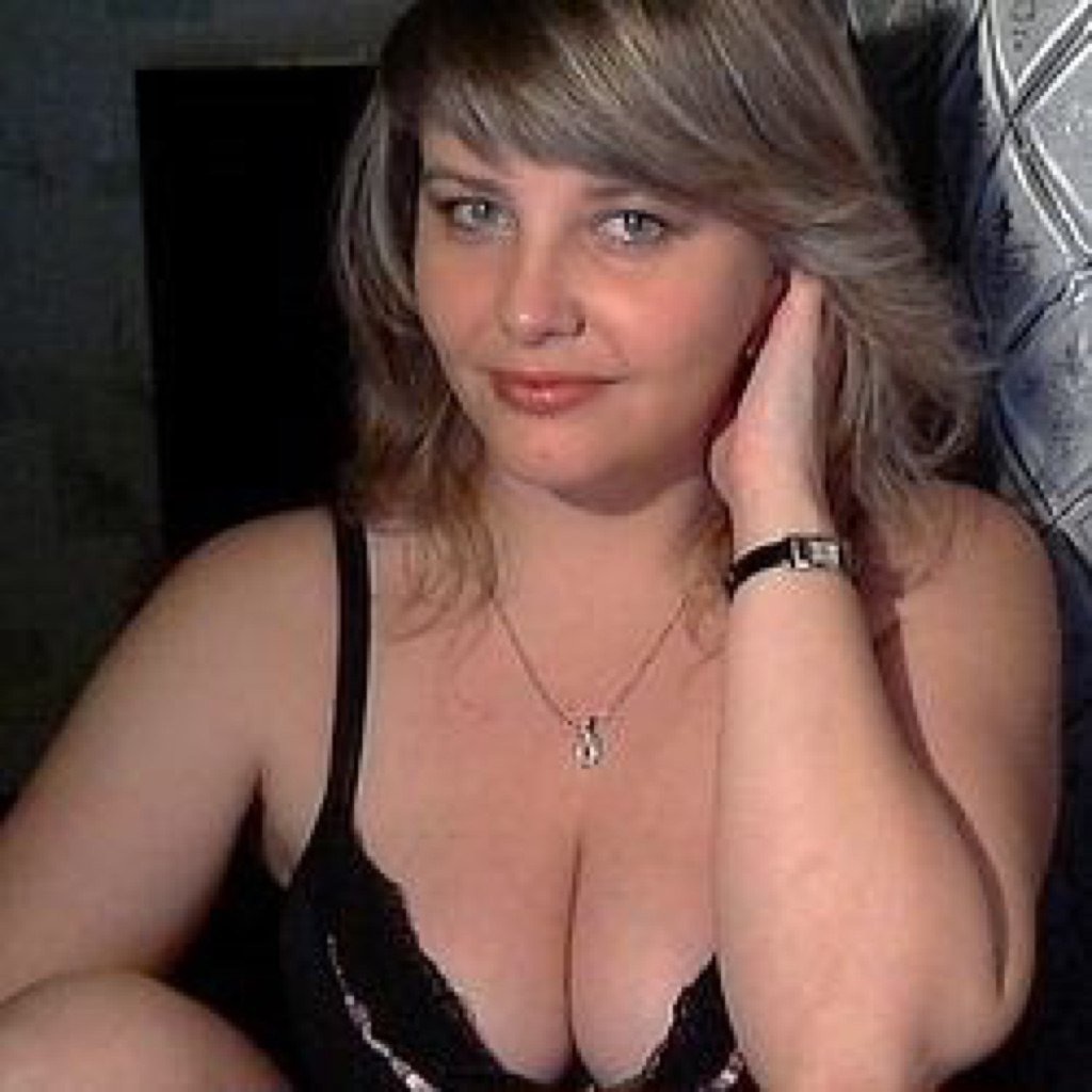 Женщину для интимных отношений