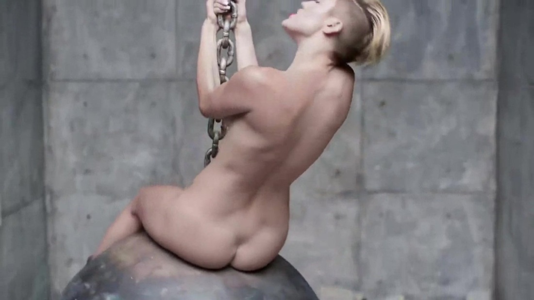Мастурбации голой Майли Сайрус