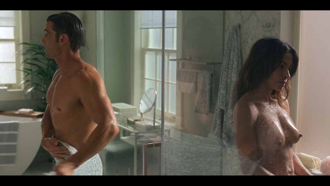 Сара шахи (Sarah Shahi nude Scenes in sex/Life s01e02 03 2021)