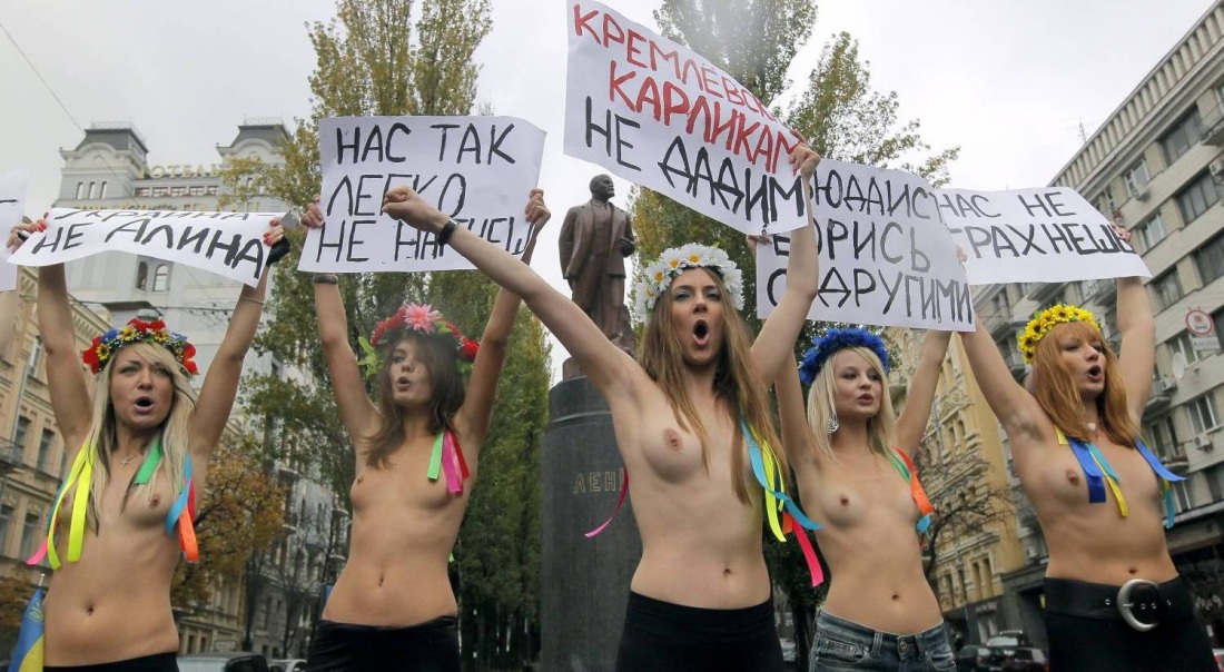Эротическая модель April e