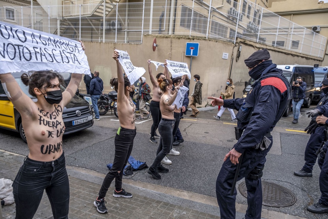 Pussy Riot Никульшина голая