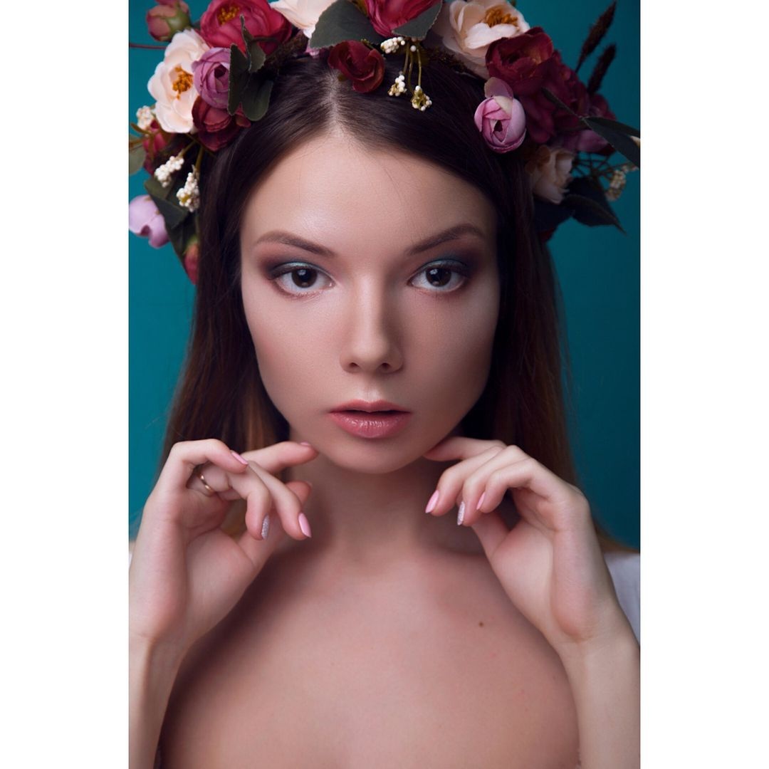 Венера Гудкова ню