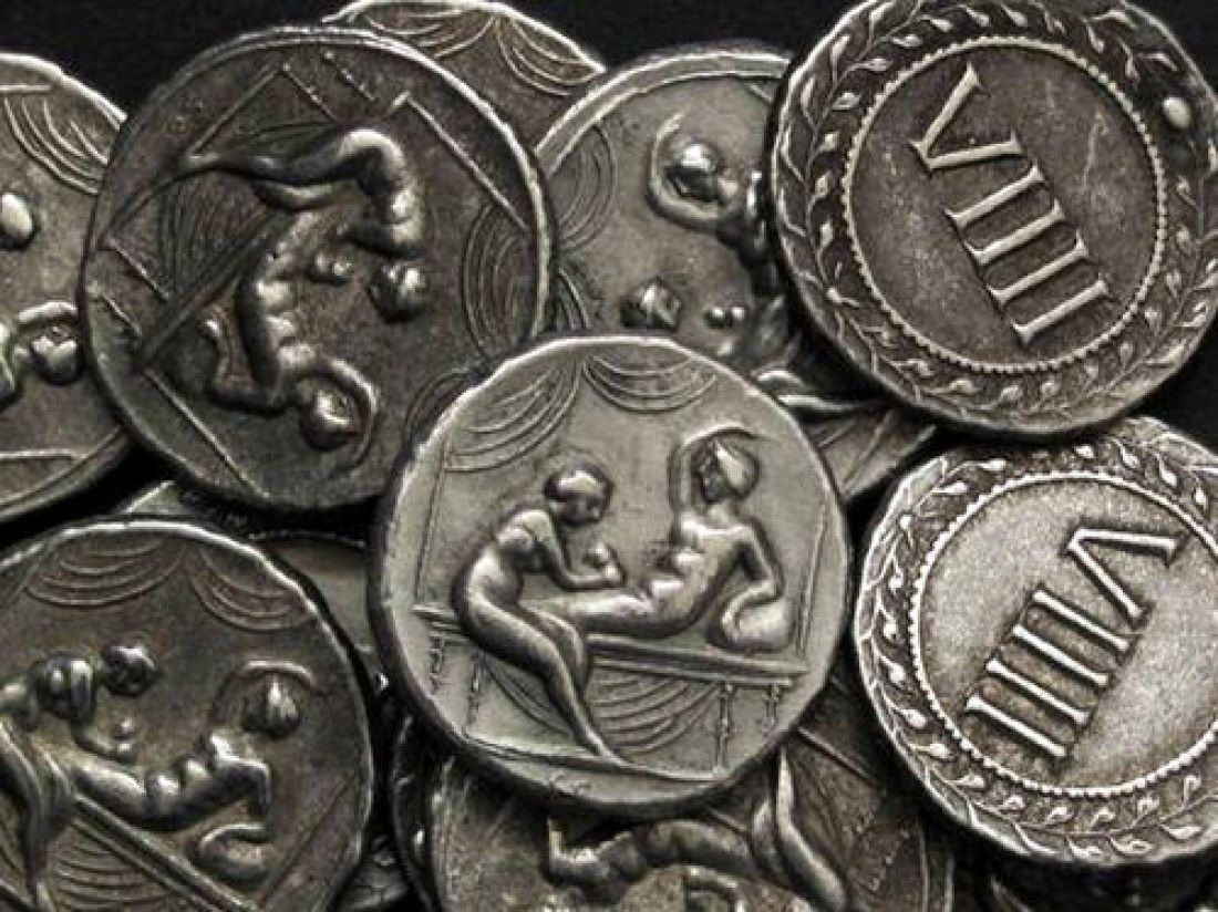 Древние монеты спинтрии