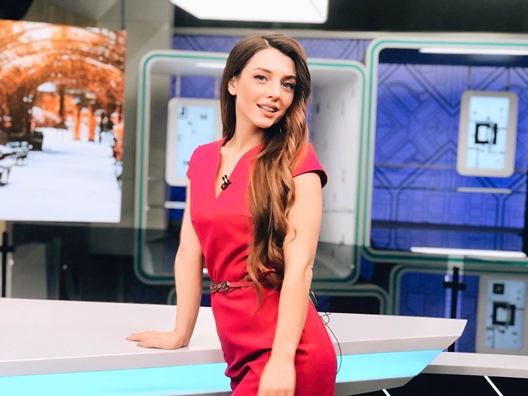 Диктор Алина Гилева