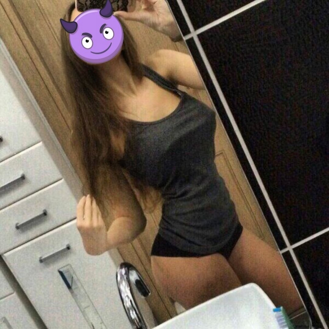 Лена Йонг