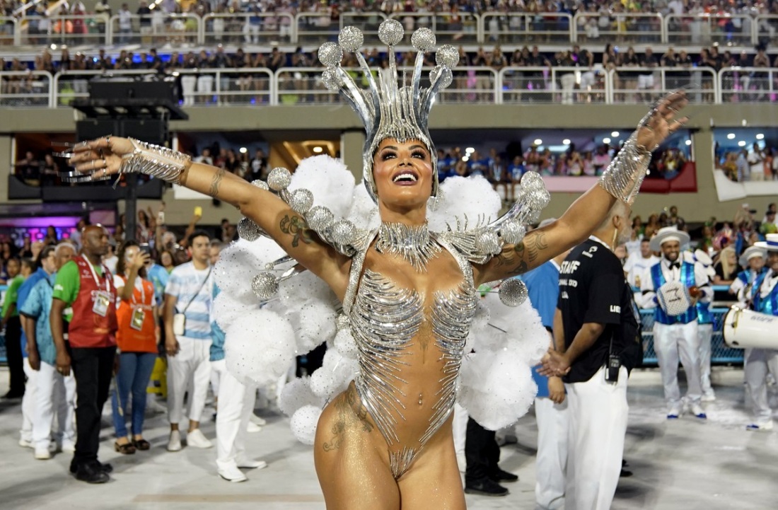 Японский карнавал самбы (Asakusa Samba Carnival