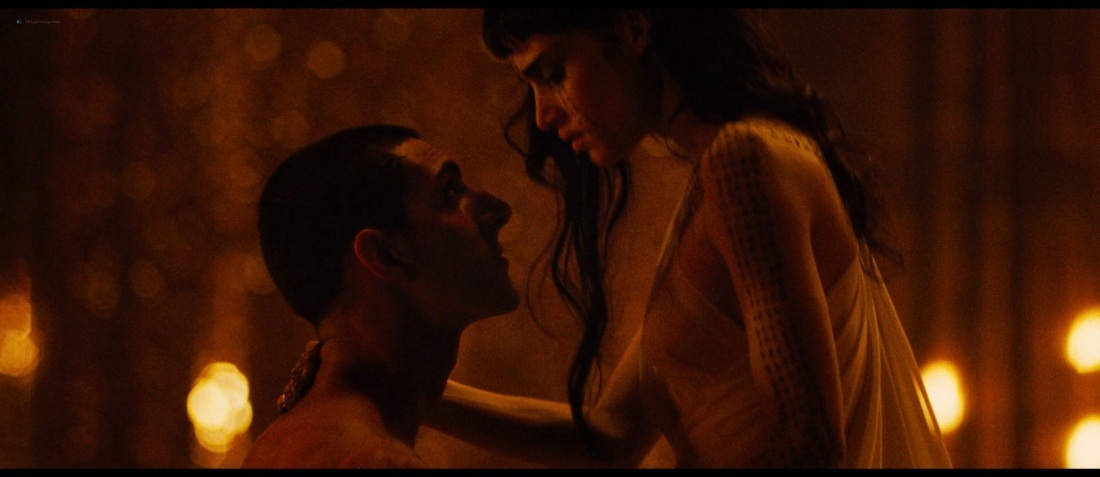 София Бутелла (Sofia Boutella) голая