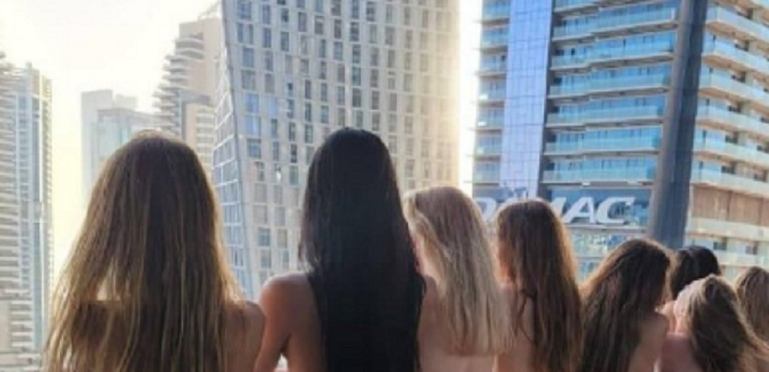 Голая фотосессия в Дубае