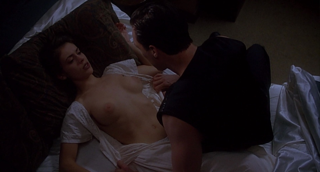 Alyssa Milano Embrace of the Vampire 1995