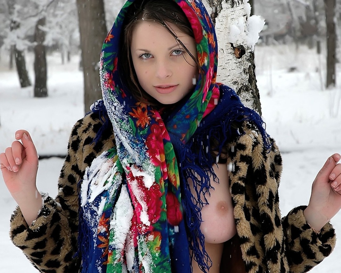 Глория сол Gloria Sol в трусиках