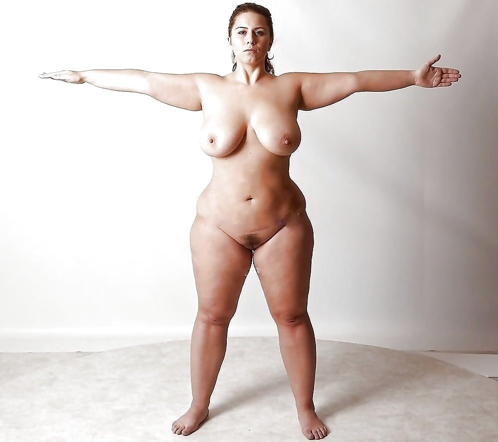 София Адамс плюс сайз nude