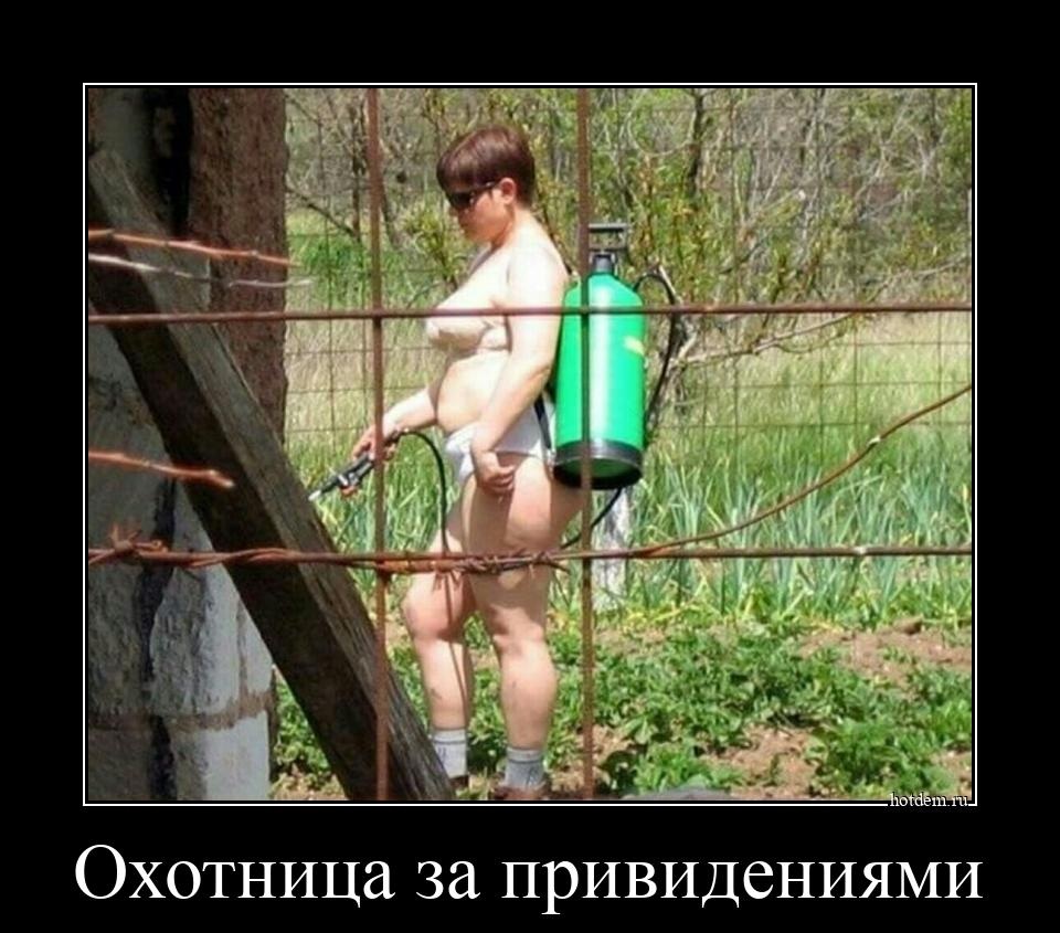 Подглядел за соседкой на даче