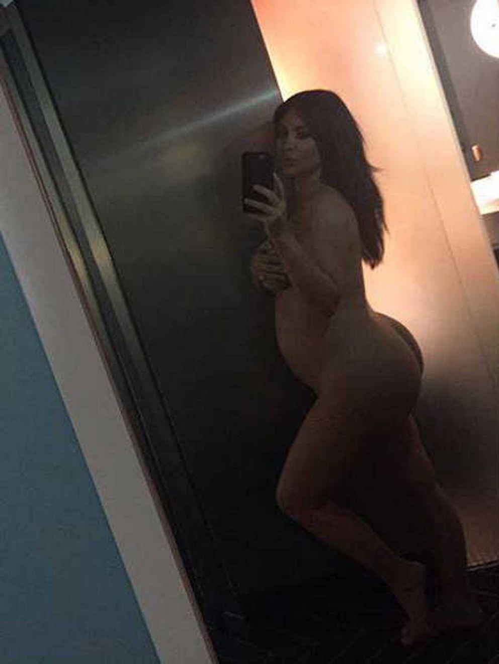 Ким Кардашян (Kim Kardashian) голая