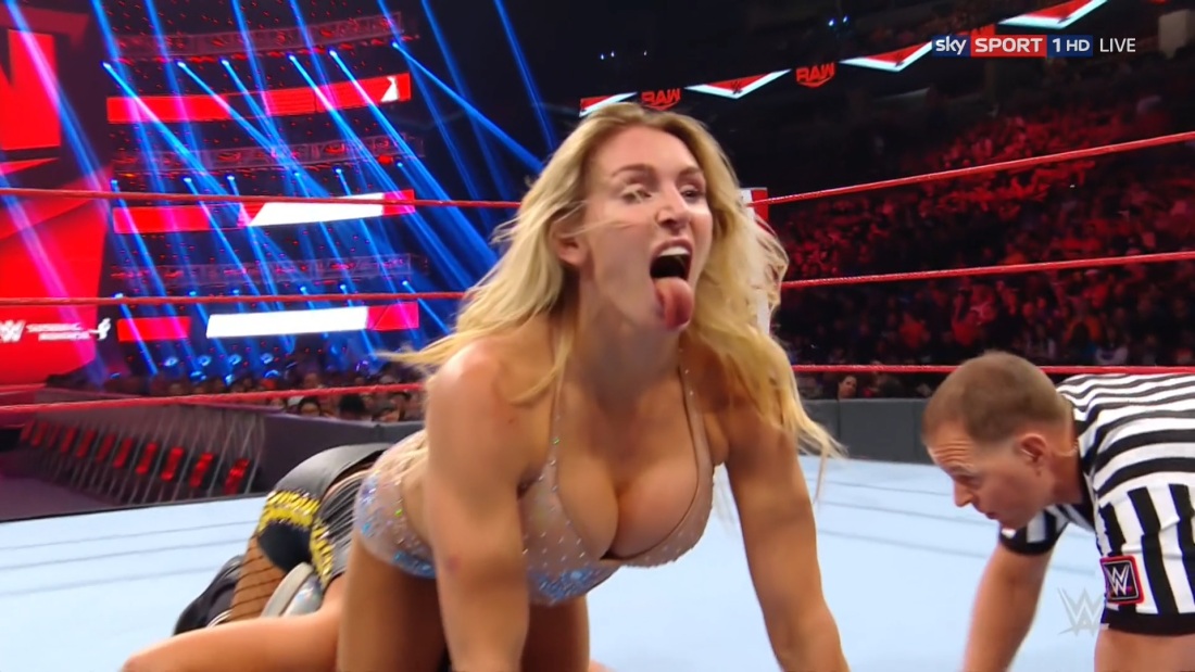 Шарлотт WWE Сиси