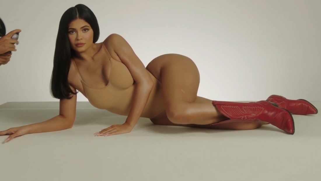 Kylie Jenner - Кайли Дженнер nude