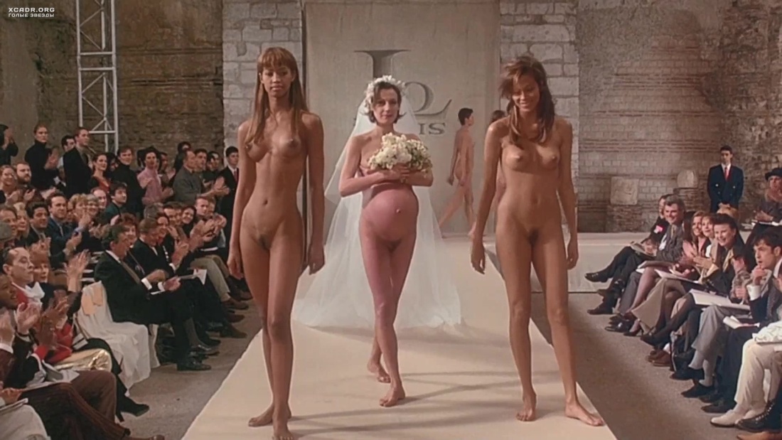 Чарли Ле Минду Charlie le naked