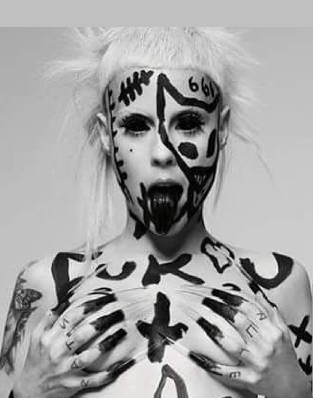 Стефани Джерманотта голая
