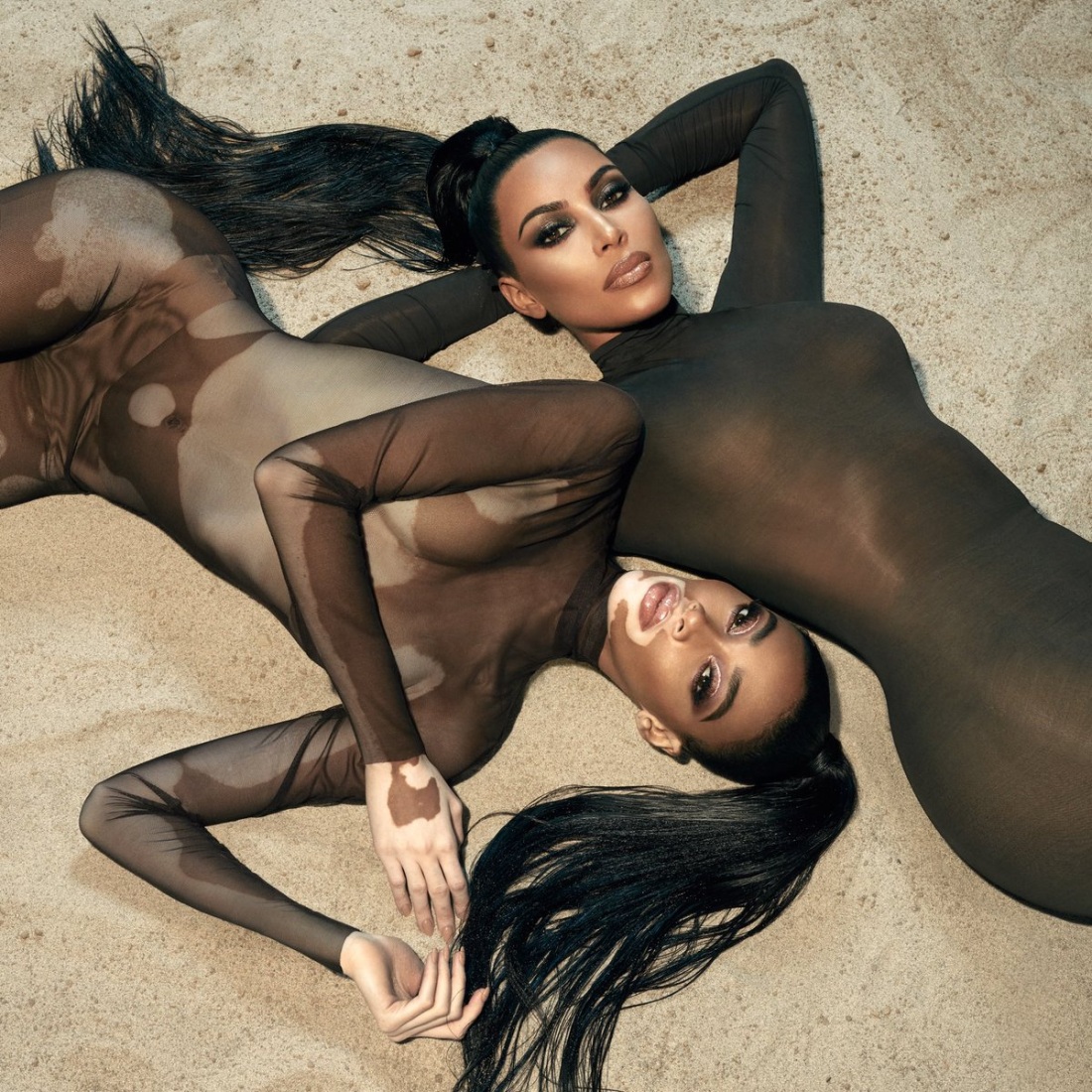 Ким Кардашьян Break the Internet