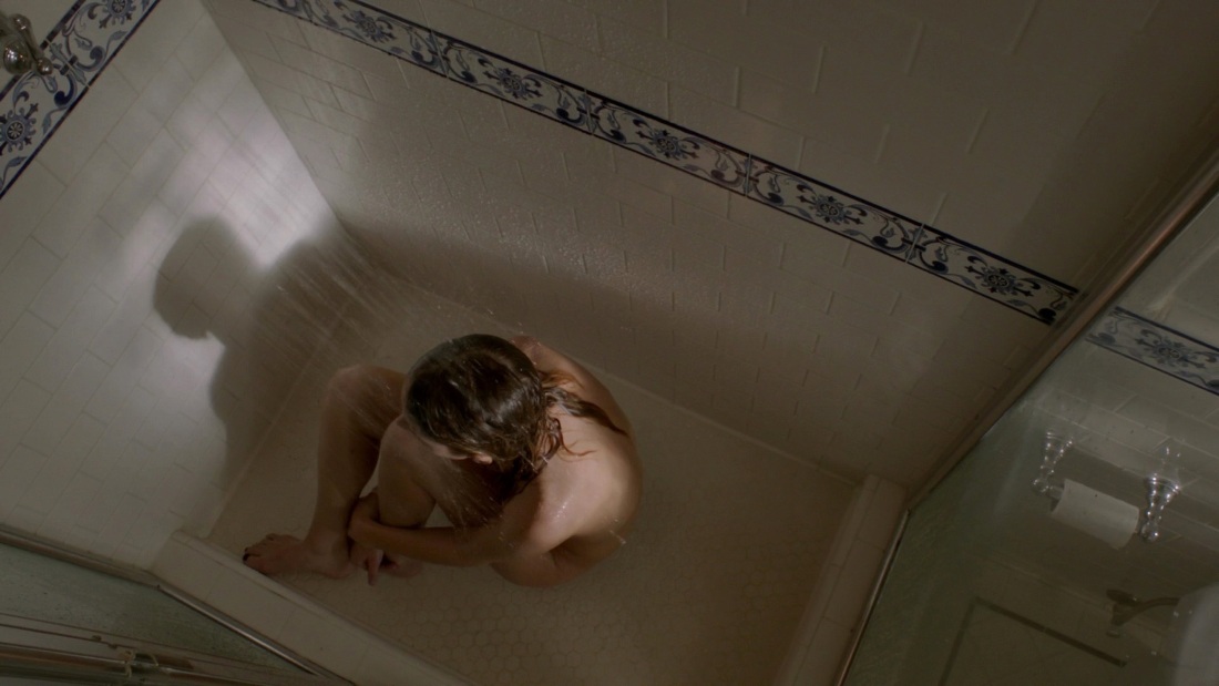 Бритт Робертсон Britt Robertson nude