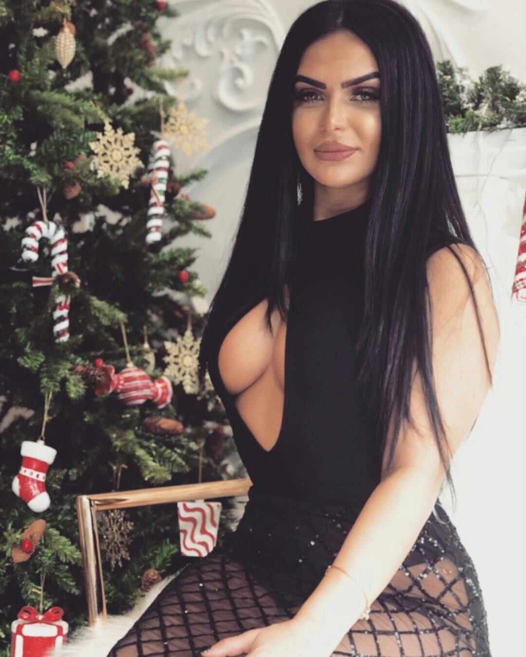 Любаша Десятова Двач