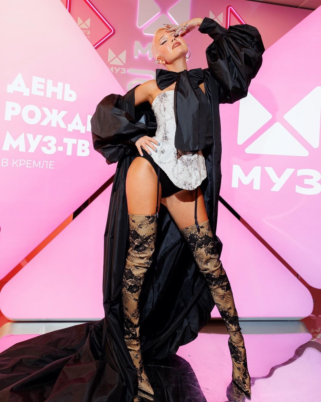Анна Седокова, премия муз-ТВ (2013 год)
