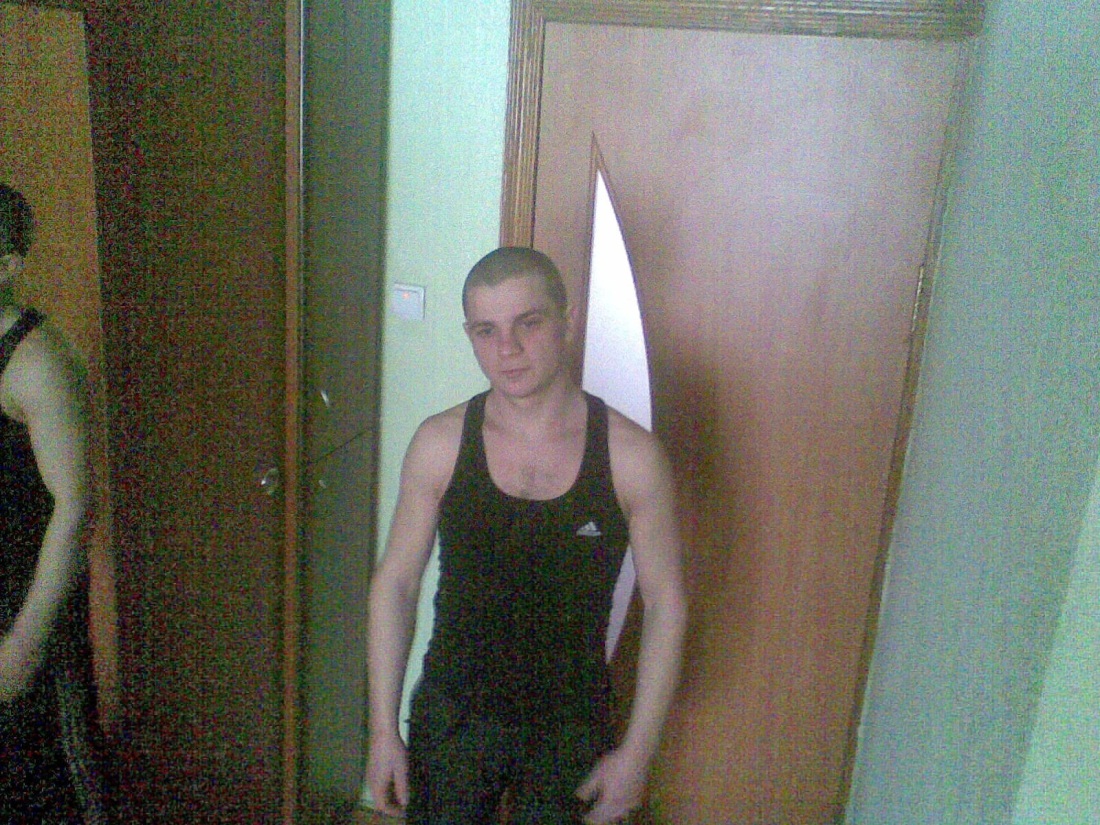 Боль справа