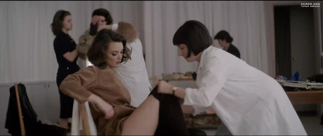 Шарлотта Ле Бон голая в фильме