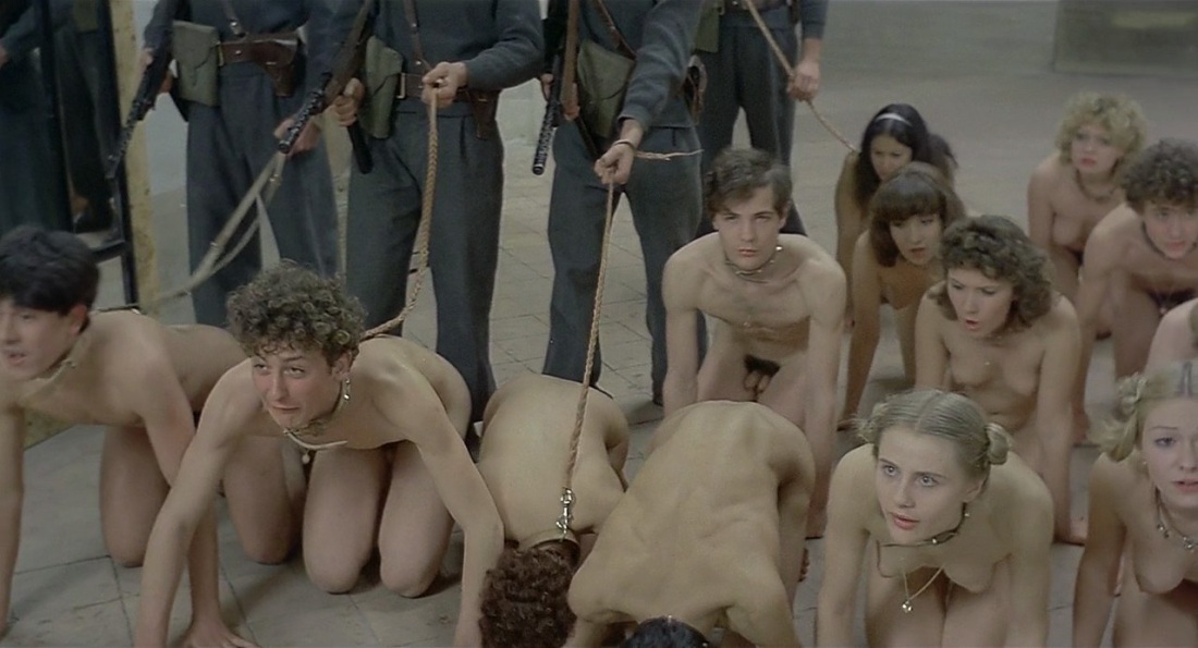 Сало, или 120 дней Содома nude